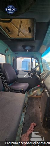 Caminhão Mercedes-Benz L-1114 2p (diesel)