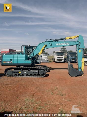 Escavadeira SunWard SWE135E-3H