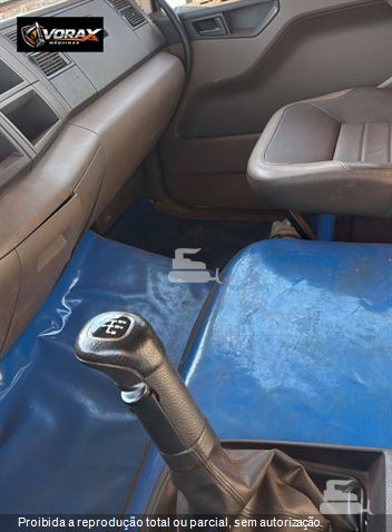 Caminhão Volkswagen 31-280 E Constellation 6x4 2p (Diesel)(E5)