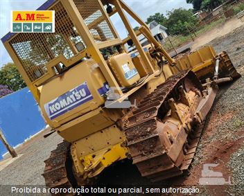 Trator de Esteira Komatsu D50