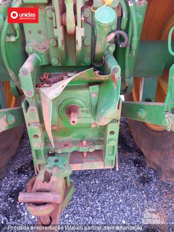 Trator Agrícola John Deere 7230J