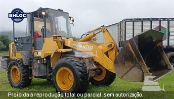 Pá Carregadeira Komatsu WA200