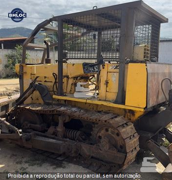 Trator de Esteira New Holland 7D