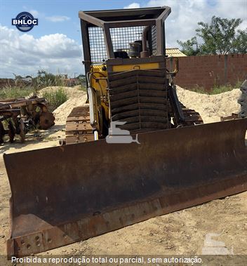 Trator de Esteira New Holland 7D