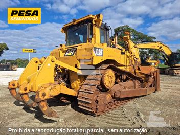 Trator de Esteira Caterpillar D6T