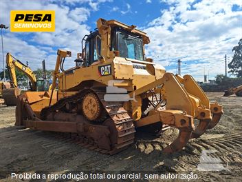 Trator de Esteira Caterpillar D6T