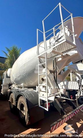 BETONEIRA FORD 2628 E