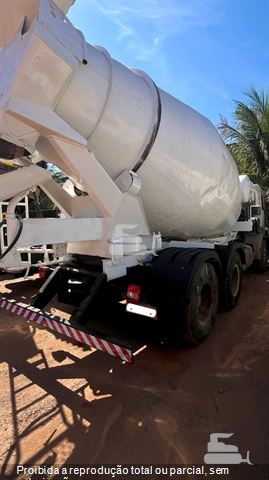 BETONEIRA FORD 2628 E