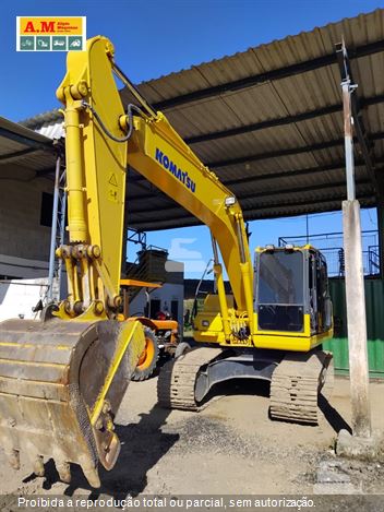 Escavadeira Komatsu PC160