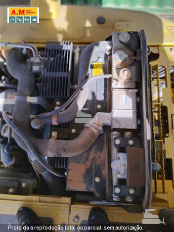 Escavadeira Komatsu PC160