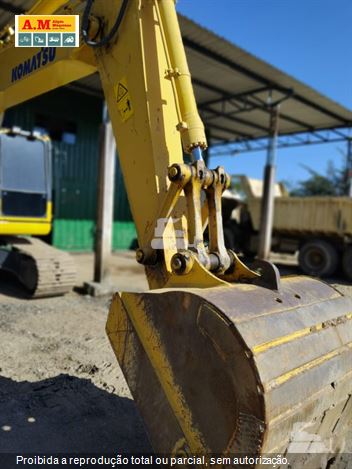Escavadeira Komatsu PC160
