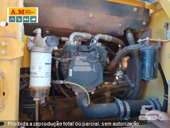 Escavadeira Komatsu PC160