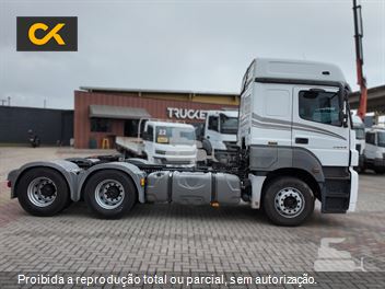 Caminhão Mercedes-Benz Axor 2644 S/LS 6x4 2p (Diesel) (E5)