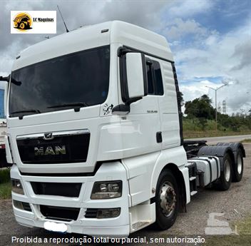 Caminhão MAN TGX 29.480 6x4 2p (Diesel)(E5)