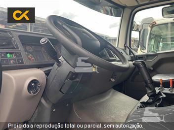 Caminhão Volkswagen 24-280 E Constellation 6x2 2p (Diesel)(E5)