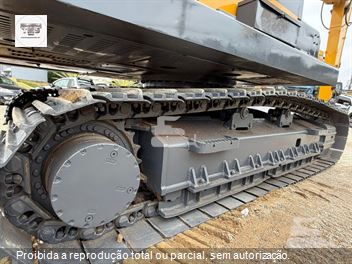 Escavadeira XCMG XE215BR