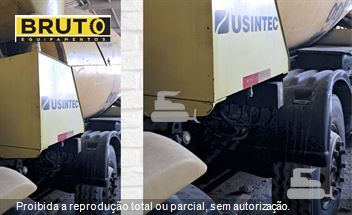 Caminhão Mercedes-Benz 2726 6x4 2p (diesel)