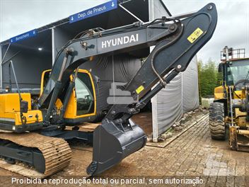 Escavadeira Hyundai R140LC-9