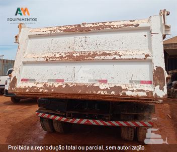 Caminhão Mercedes-Benz 2726 6x4 2p (diesel)
