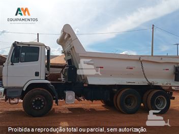 Caminhão Mercedes-Benz 2726 6x4 2p (diesel)