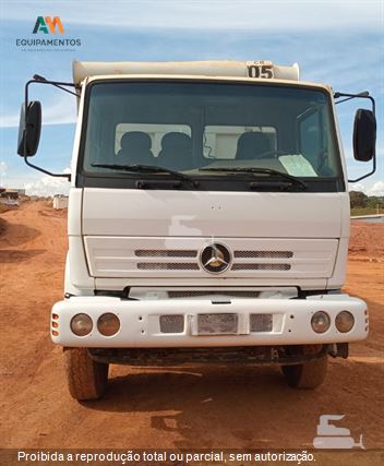 Caminhão Mercedes-Benz 2726 6x4 2p (diesel)