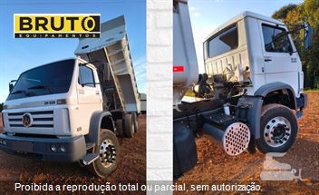 Caminhão Volkswagen 26-220 6x4 3-Eixos 2p (diesel)