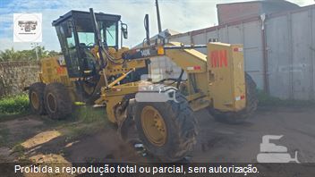 Motoniveladora Caterpillar 140K