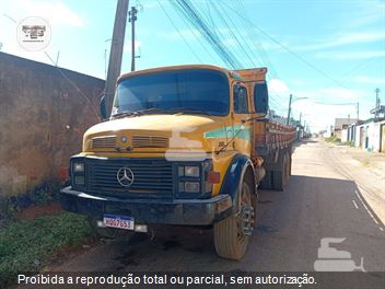 Caminhão Mercedes-Benz L-1513 2p (diesel)
