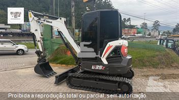 Mini-Escavadeira Bobcat E35z