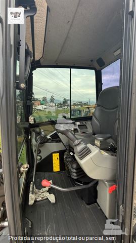 Mini-Escavadeira Bobcat E35z
