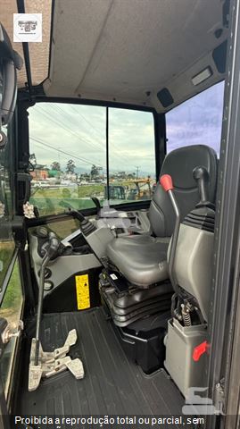 Mini-Escavadeira Bobcat E35z