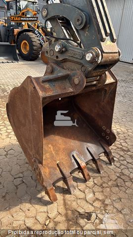 Escavadeira Hyundai R150LC-9