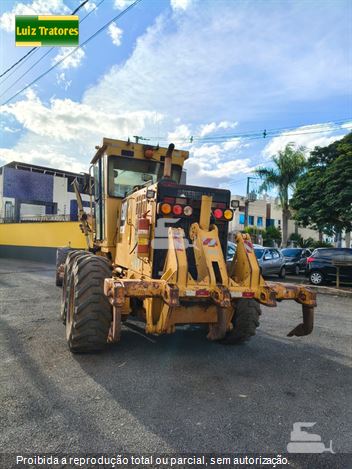 Motoniveladora Caterpillar 140K