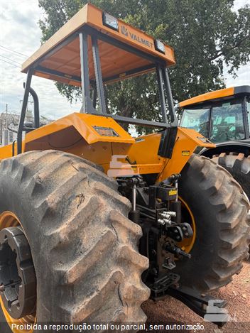 Trator Agrícola Valmet/Valtra 1580