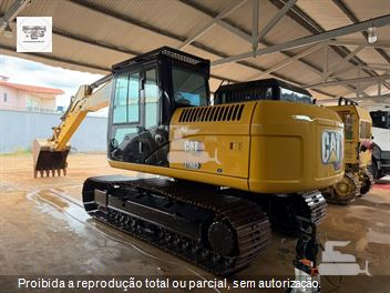 Escavadeira Caterpillar 318D2