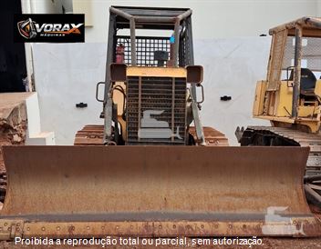 Trator de Esteira New Holland 7D