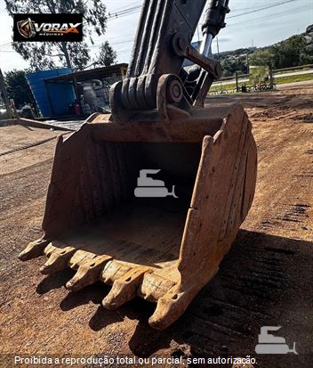Escavadeira Volvo EC360BLC