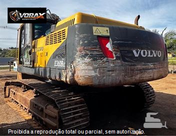 Escavadeira Volvo EC360BLC