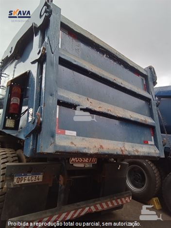 Caminhão Volvo FMX 460 6x4 2p (Diesel) (E5)