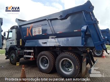 Caminhão Volvo FMX 460 6x4 2p (Diesel) (E5)