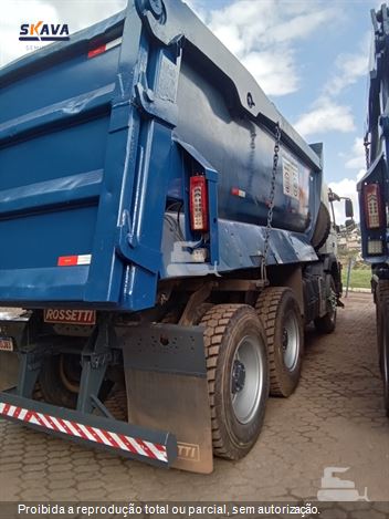 Caminhão Volvo FMX 460 6x4 2p (Diesel) (E5)