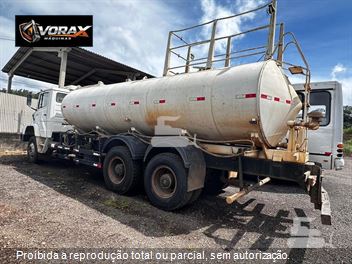 Caminhão Mercedes-Benz L-2635 3-Eixos 2p (diesel)