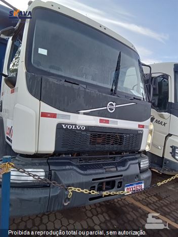 Caminhão Volvo VM 330 6x4 2p (Diesel) (E5)