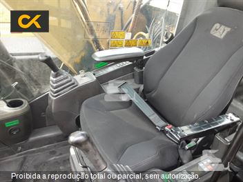 Escavadeira Caterpillar 313D2 GC