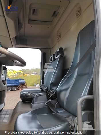 Caminhão Volvo VM 330 6x4 2p (Diesel) (E5)