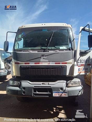 Caminhão Volvo VM 330 6x4 2p (Diesel) (E5)