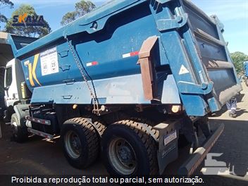 Caminhão Volvo VM 330 6x4 2p (Diesel) (E5)