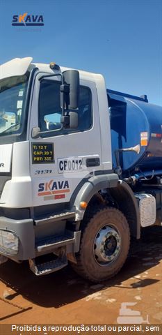 Caminhão Mercedes-Benz Axor 3131 6x4 2p (diesel)(E5)