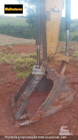 Mini-Escavadeira Caterpillar 307E