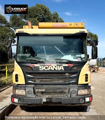 Caminhão Scania P-310 B 6x4 2p (diesel)